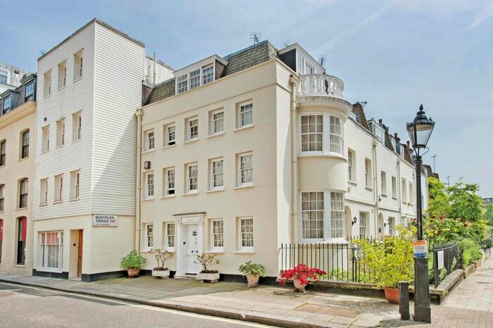 4 Bedroom End Of Terrace House To Rent In Montpelier Walk, Knightsbridge, London, SW7