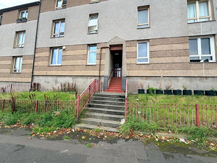 2 Bedroom Flat To Rent In Jamieson Street, Glasgow, G42