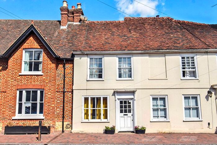 2 Bedroom Cottage For Sale In High Street, Brasted, TN16