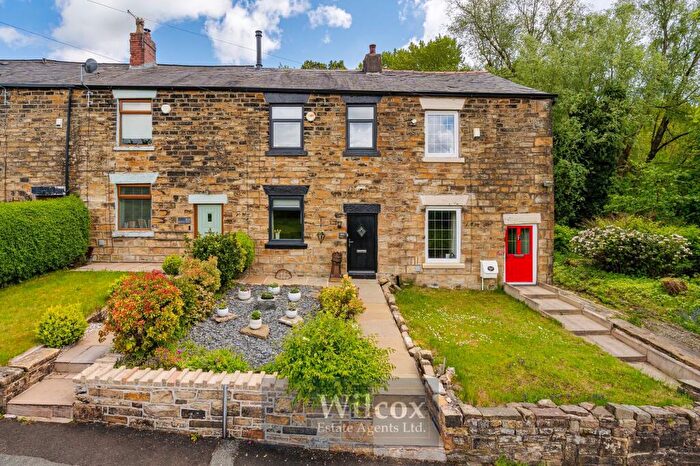 3 Bedroom Cottage For Sale In Oakenbottom Road, Bolton, BL2