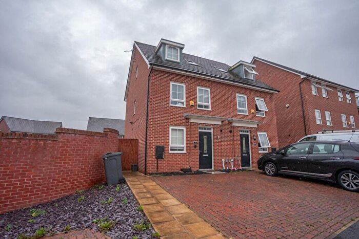 3 Bedroom Semi-Detached House For Sale In Atwood Grove, Liverpool, L36