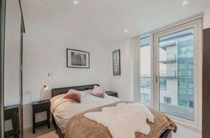 1 Bedroom Flat To Rent In Ability Place, Millharbour, London, E14