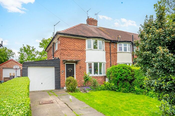 3 Bedroom End Terrace House For Sale In Gale Lane, Acomb, York, YO24