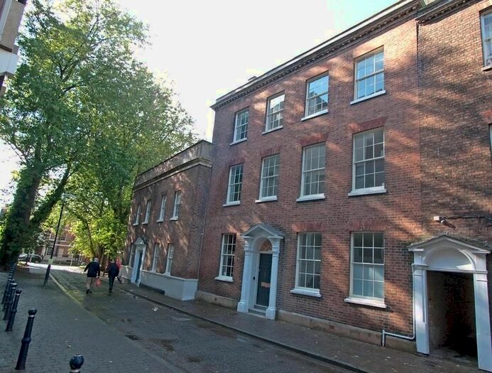 2 Bedroom Flat To Rent In Berkeley Street, Gloucester, Gloucester, GL1