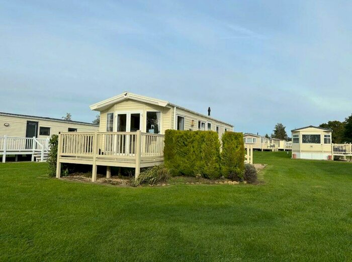 2 Bedroom Caravan For Sale In Watermill Leisure Park, LN7