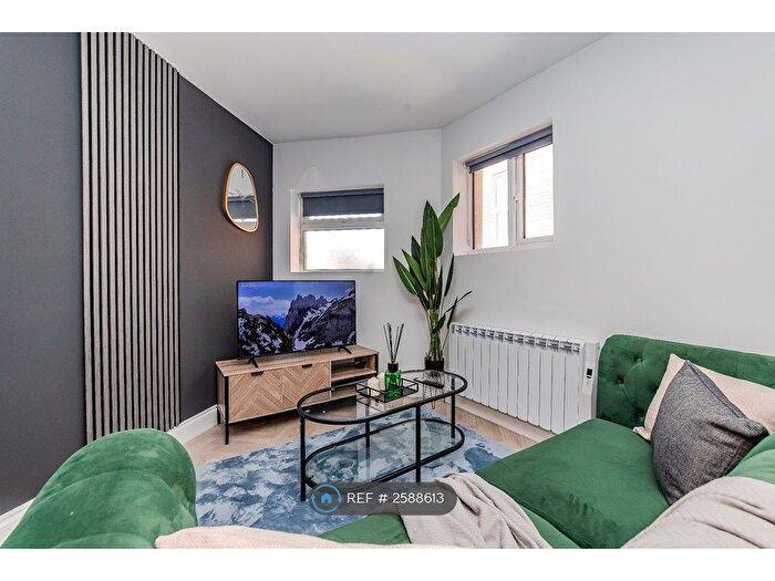 2 Bedroom Flat To Rent In Dyke Road, Brighton, BN1