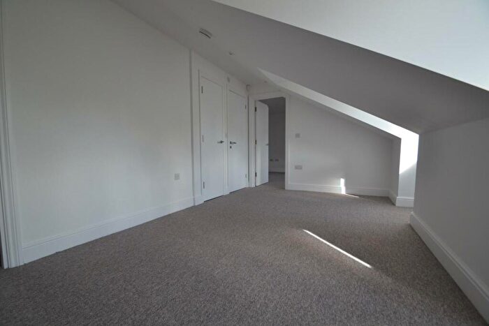 1 Bedroom Flat To Rent In South Street, Bishops Stortford, CM23