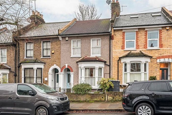 2 Bedroom Property For Sale In Ormiston Road, Greenwich, SE10