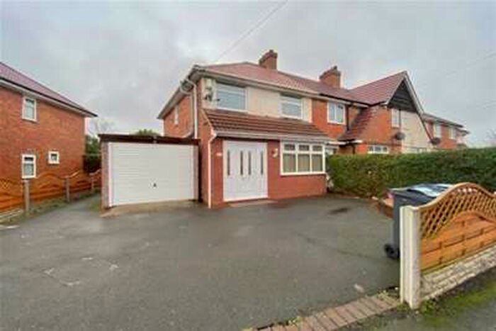 3 Bedroom End Of Terrace House To Rent In Circular Road, Acocks Green, B27