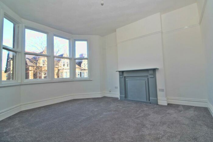 2 Bedroom Flat To Rent In Marlborough Road, Roath, Cardiff, CF23
