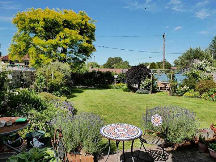 5 Bedroom Detached House For Sale In Poynder Place, Hilmarton, Calne, SN11