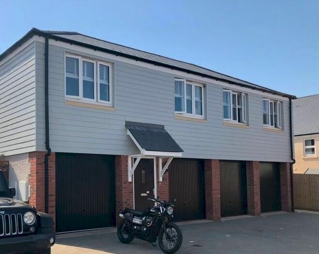 2 Bedroom Flat To Rent In Cheffers Mews, Exeter, EX2