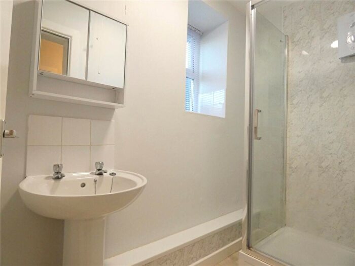 1 Bedroom Apartment To Rent In Valley Road, Llanfairfechan, Conwy, LL33