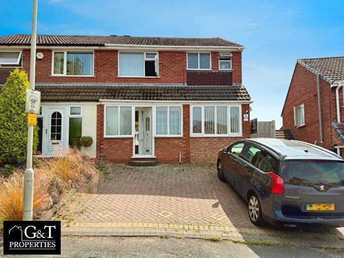 3 Bedroom Semi-Detached House For Sale In Jury Road, Brierley Hill, DY5