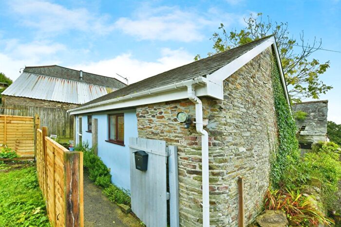 1 Bedroom Barn Conversion For Sale In Faerie Dwelling, Trerulefoot, Saltash, PL12