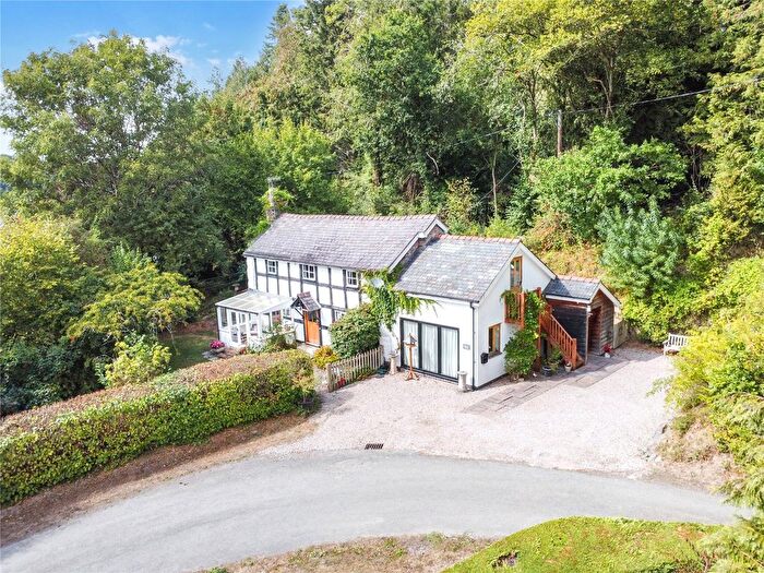 3 Bedroom Cottage For Sale In Pont Robert, Meifod, Powys, SY22