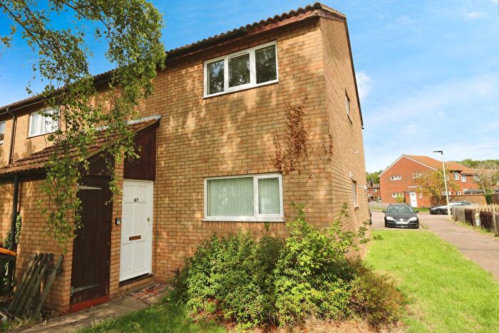 1 Bedroom Maisonette For Sale In Alburgh Close, Bedford, MK42