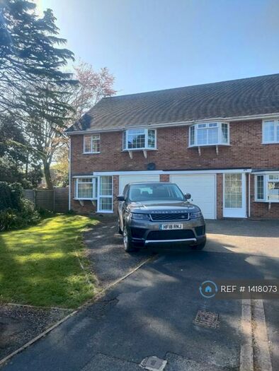 3 Bedroom Semi-Detached House To Rent In White Barn Crescent, Hordle, SO41