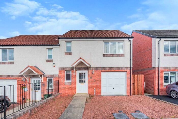 3 Bedroom Semi-Detached House For Sale In Trinity Crescent, Kelty, Fife, KY4