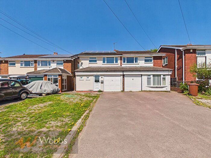 3 Bedroom Semi-Detached House To Rent In Cannock Road, Heath Hayes, Cannock, WS12