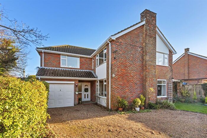5 Bedroom Detached House For Sale In Common Road, Great Kingsill, HP15