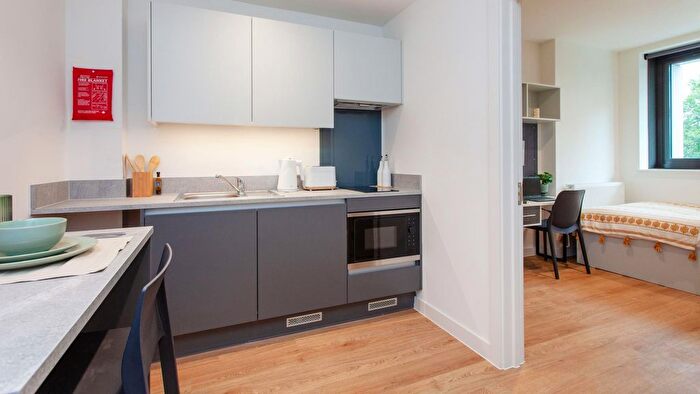 Studio To Rent In St James Boulevard, Newcastle Upon Tyne, NE4