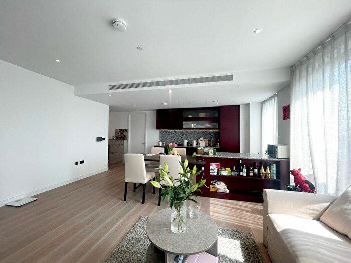 2 Bedroom Flat To Rent In Embassy Gardens -, P19