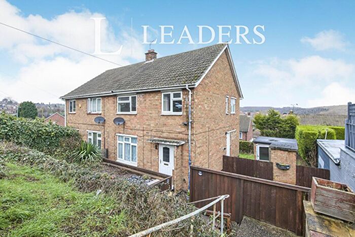 3 Bedroom Semi-Detached House To Rent In Perlethorpe Close, NG4