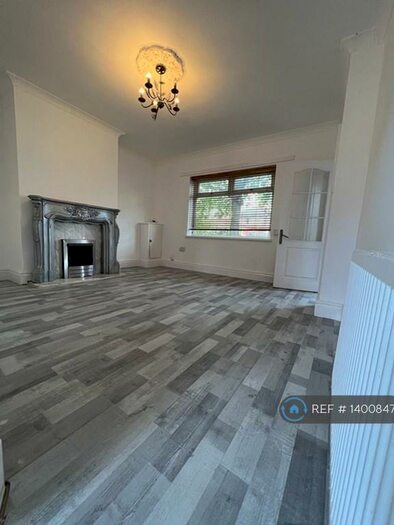 3 Bedroom Terraced House To Rent In Broadbent Avenue, Dukinfield, SK16