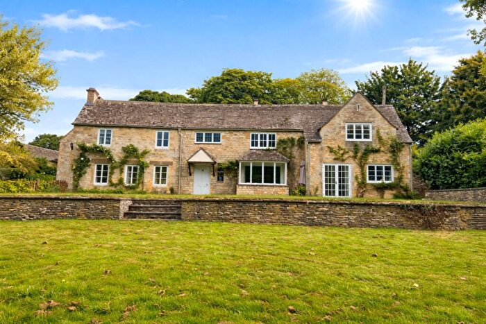 4 Bedroom Detached House To Rent In Turkdean, GL54