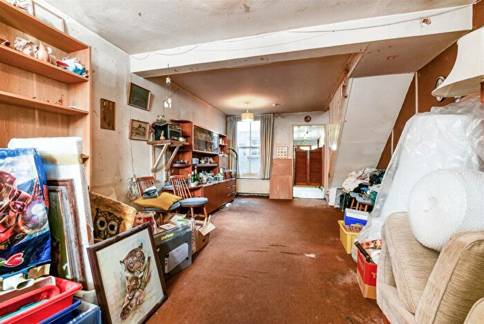 3 Bedroom House For Sale In Melbourne Road, Chichester, PO19