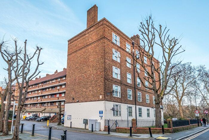 3 Bedroom Flat For Sale In Kennington Park Road, Kennington, London, SE11