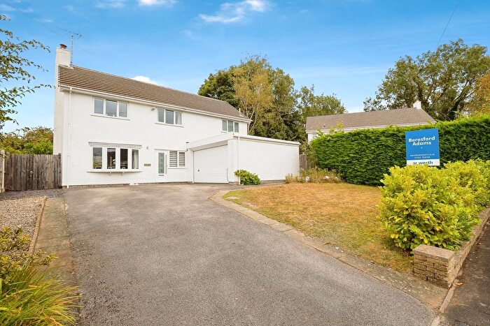 4 Bedroom Detached House For Sale In Cae'r Gog, Mold, Clwyd, CH7