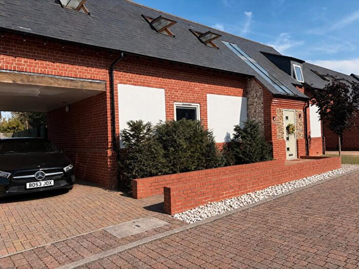 4 Bedroom Semi Detached House For Sale In Hall Farm Close, Thetford, IP26
