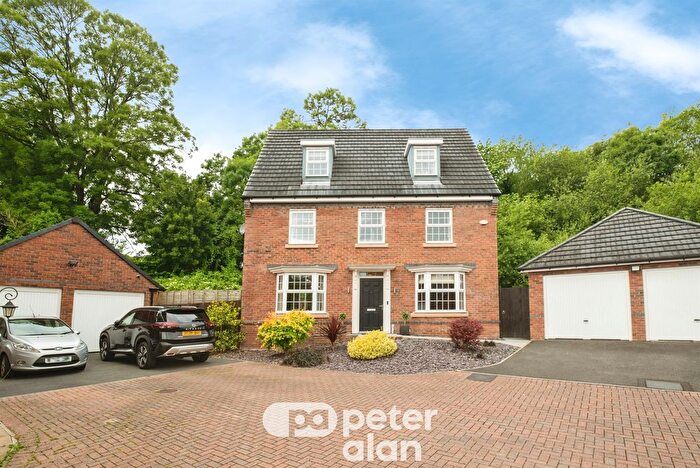5 Bedroom Detached House For Sale In Poppy Field Avenue, Llantarnam, Cwmbran, NP44