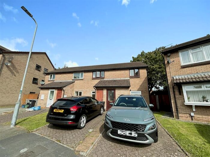 2 Bedroom Property To Rent In Collingwood Crescent, Newport, NP19