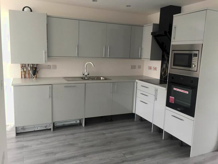 1 Bedroom Flat To Rent In Christchurch Avenue, Harrow, HA3