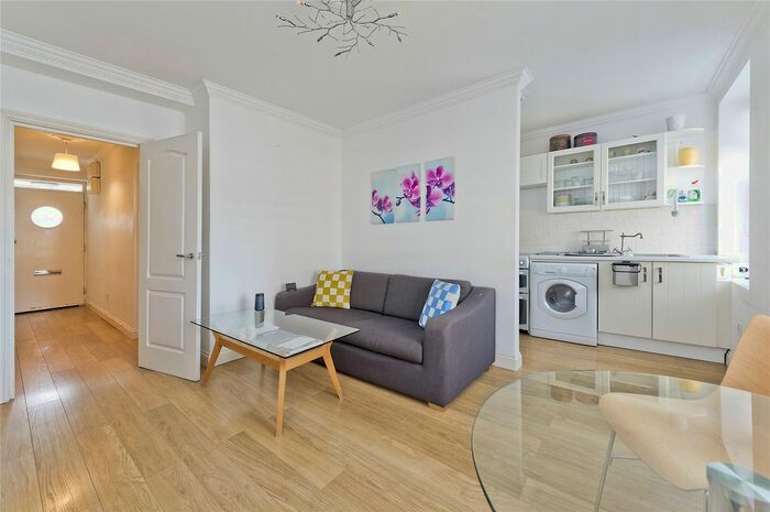 1 Bedroom Flat To Rent In Ebury Bridge Road, London, SW1W