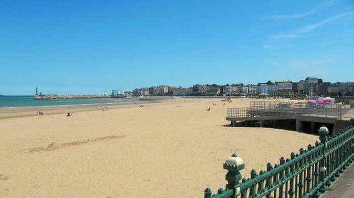 1 Bedroom Flat For Sale In Old Town, Margate, CT9