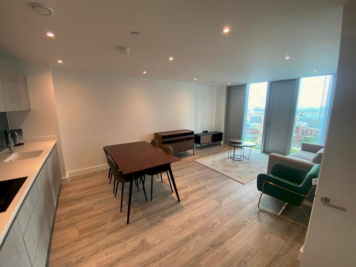 2 Bedroom Flat To Rent In Silvercroft Street, Manchester, M15