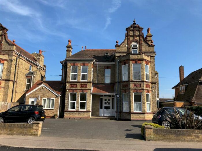 1 Bedroom Flat To Rent In Callis Court Road, Broadstairs, CT10