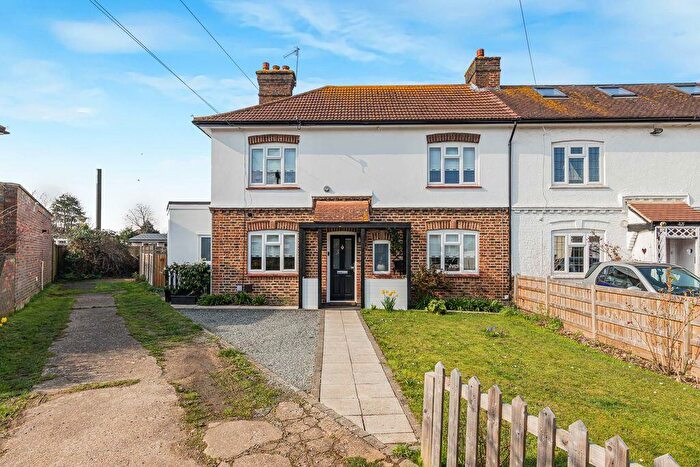 3 Bedroom End Of Terrace House For Sale In Ellison Road, Sidcup, DA15