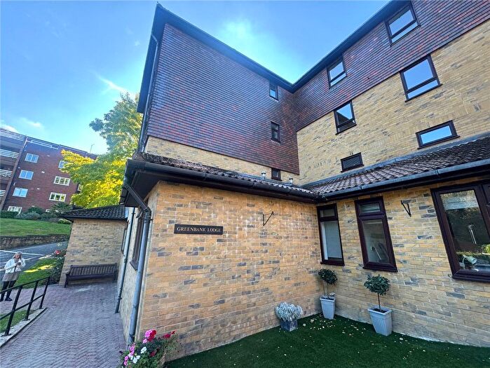 1 Bedroom Flat For Sale In Forest Close, Chislehurst, Kent, BR7