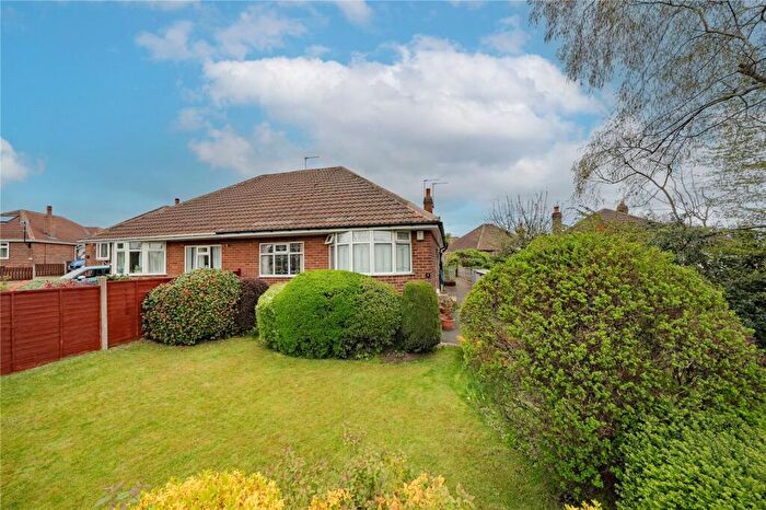 2 Bedroom Bungalow For Sale In Allerton Grange Close, Leeds, West Yorkshire, LS17