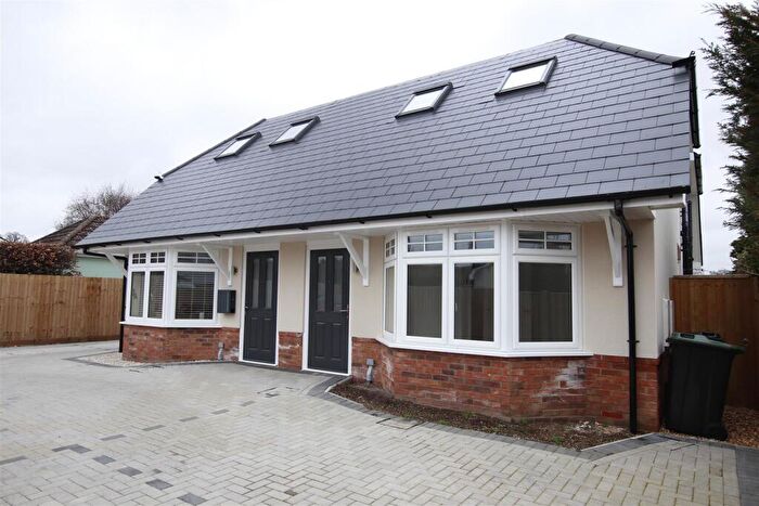 3 Bedroom Semi-Detached House To Rent In Hayes Lane, Wimborne, BH21