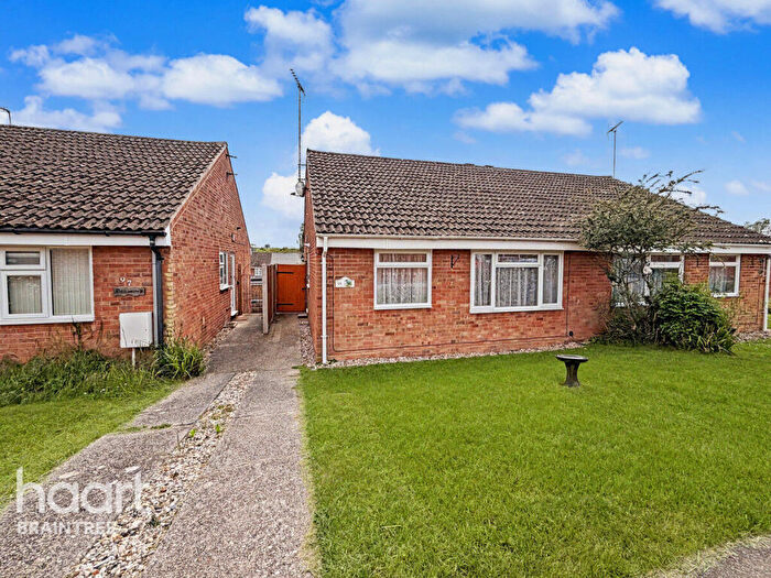 2 Bedroom Bungalow For Sale In Nether Court, Halstead, CO9