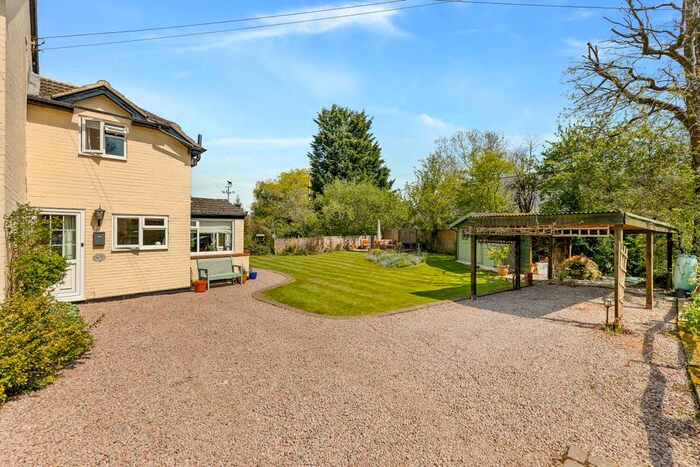 3 Bedroom Semi-Detached House For Sale In Ref: Sb - The Common, Blindley Heath, RH7