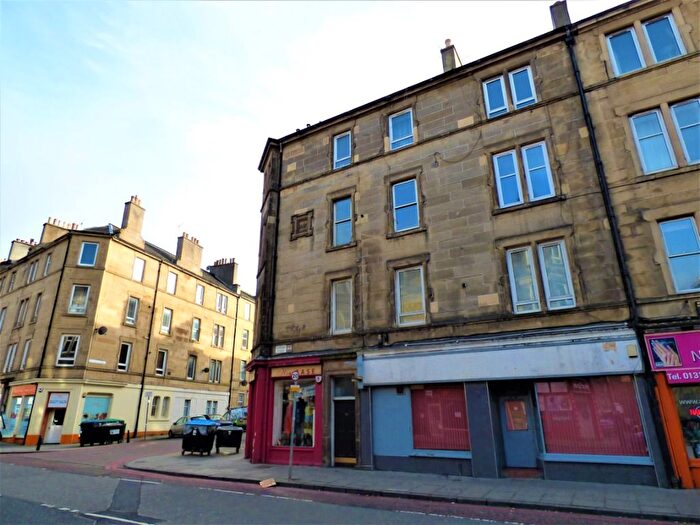 2 Bedroom Flat To Rent In Gorgie Road, Gorgie, Edinburgh, EH11