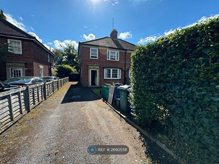 5 Bedroom Semi-Detached House To Rent In Valentia Road, Headington, Oxford, OX3