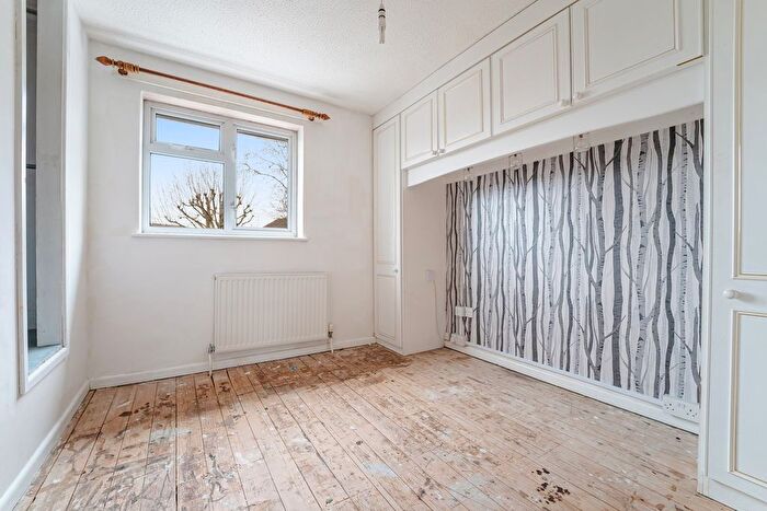 2 Bedroom Semi-Detached House For Sale In Saxby Close, Worle, Weston-Super-Mare, BS22